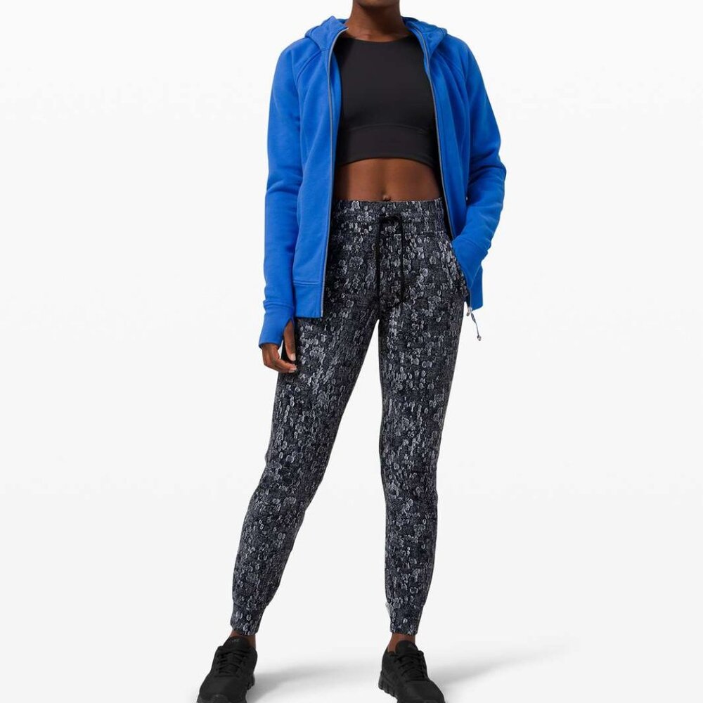 Lululemon Ready to Rulu Jogger 29" Eventide Jacquard, size 6